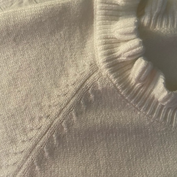 SOFT ruffle trim pull-over sweater - NEW - Picture 3 of 7